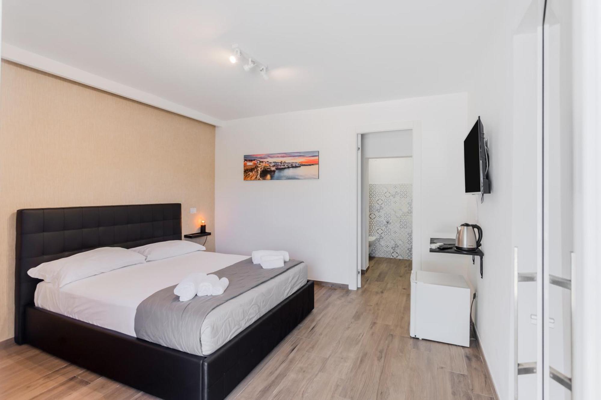 Pietramare Luxury Suites Bari Extérieur photo
