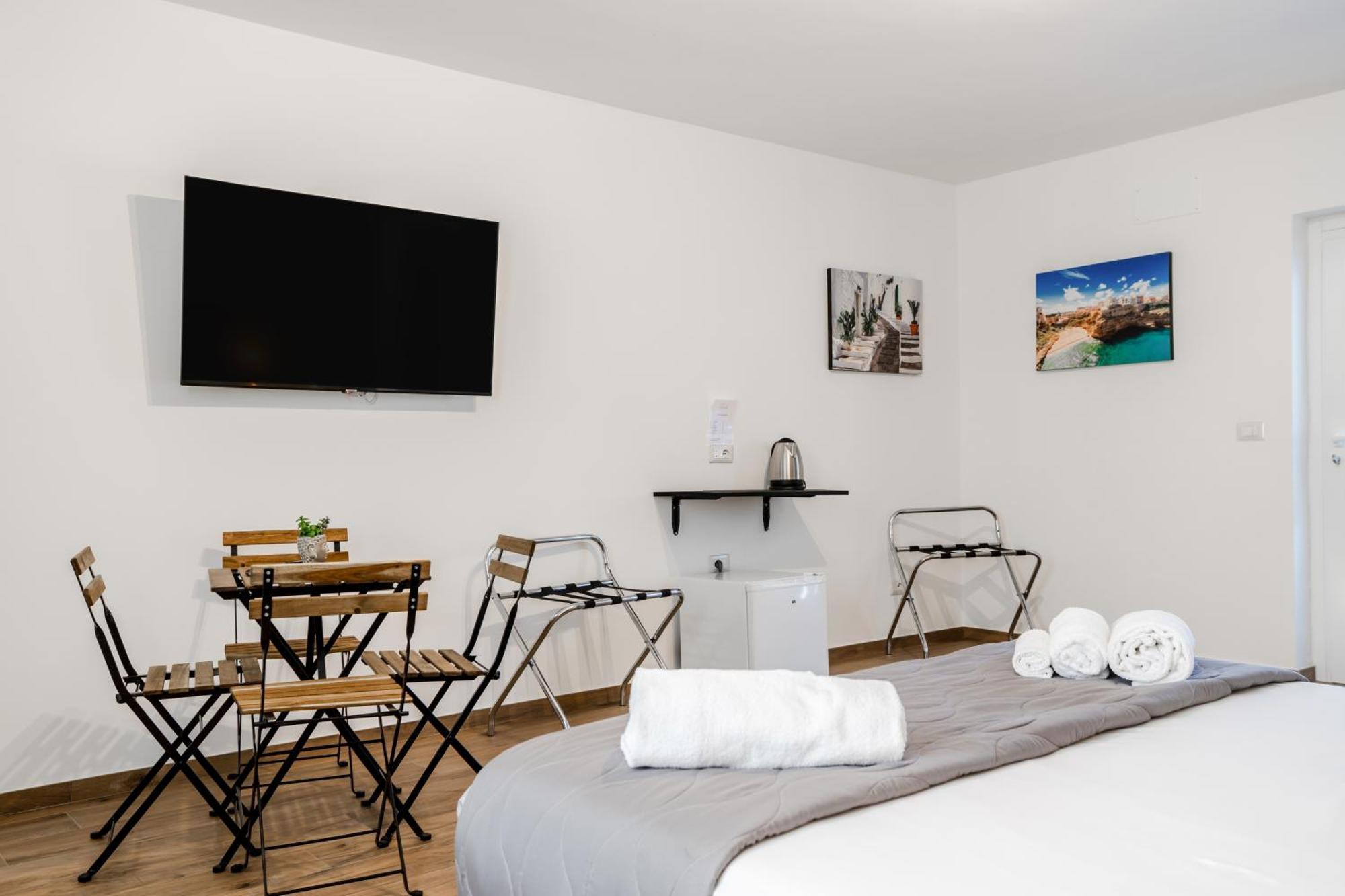 Pietramare Luxury Suites Bari Extérieur photo