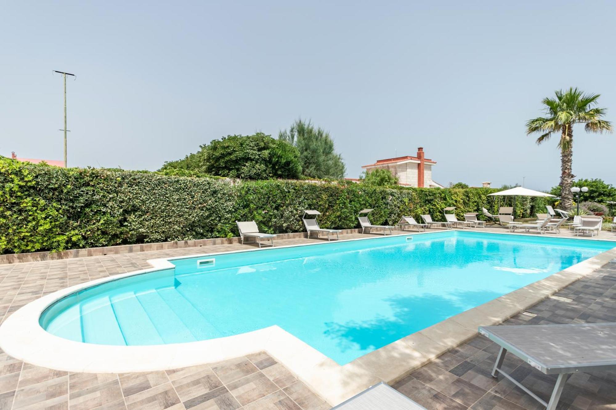 Pietramare Luxury Suites Bari Extérieur photo