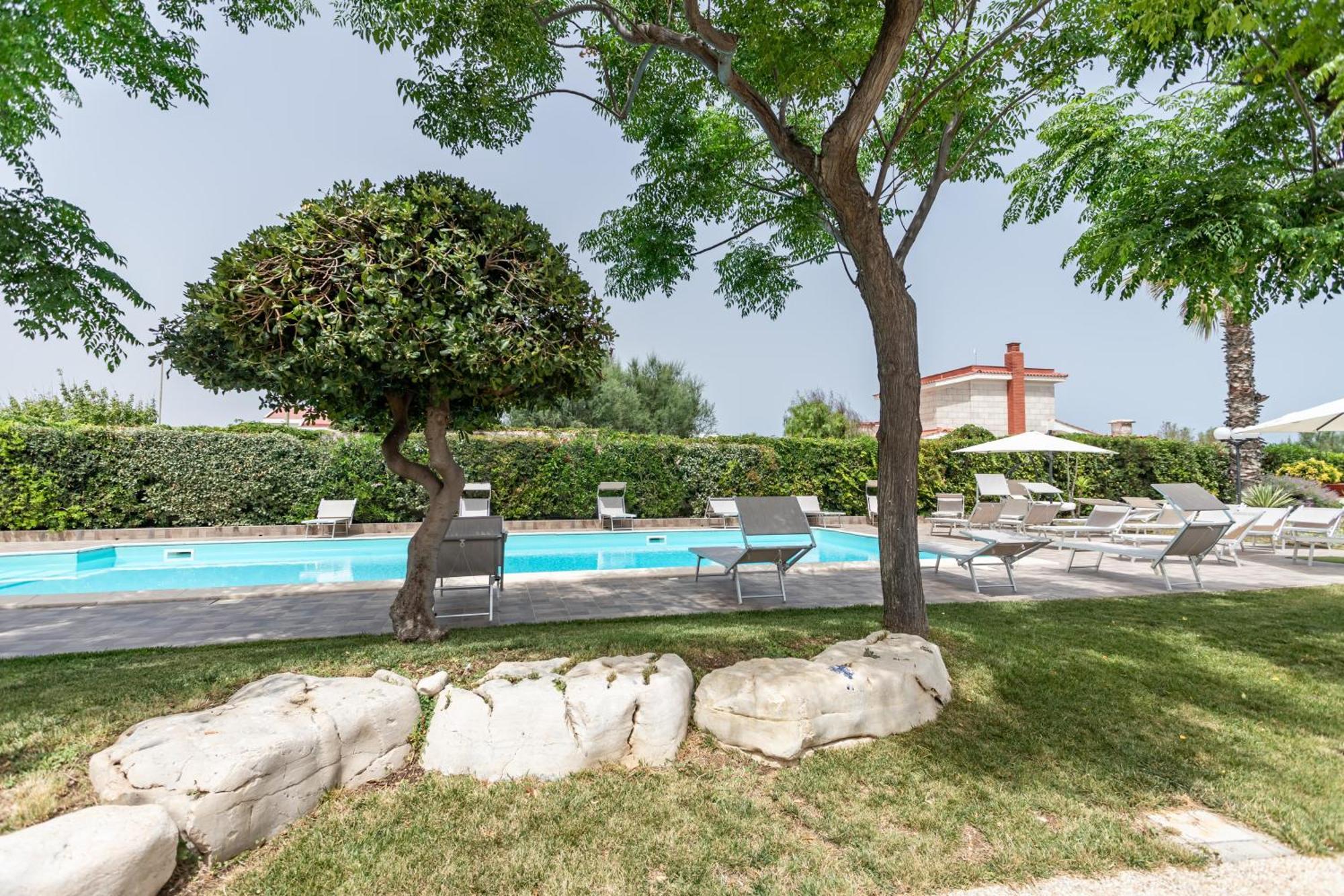 Pietramare Luxury Suites Bari Extérieur photo